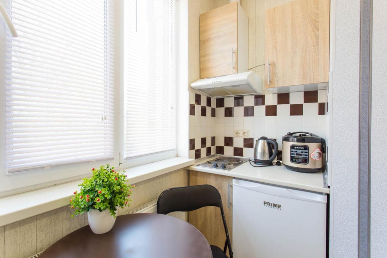 Well Located Studio - Yaroslavska Str. 21 Apartment Kharkiv Ngoại thất bức ảnh