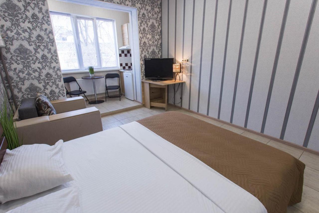 Well Located Studio - Yaroslavska Str. 21 Apartment Kharkiv Ngoại thất bức ảnh