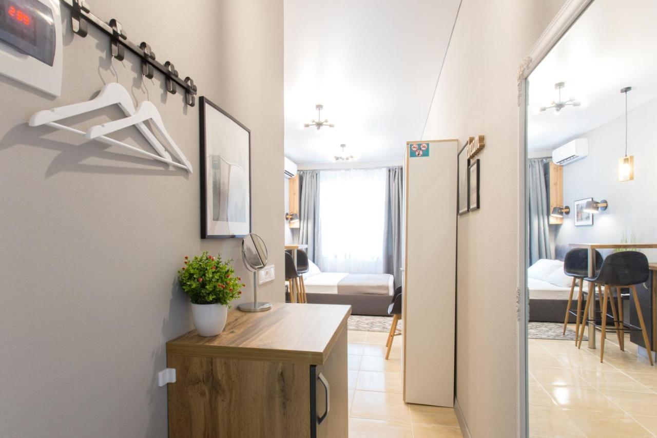 Well Located Studio - Yaroslavska Str. 21 Apartment Kharkiv Ngoại thất bức ảnh