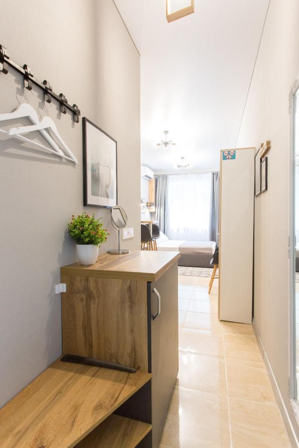Well Located Studio - Yaroslavska Str. 21 Apartment Kharkiv Ngoại thất bức ảnh