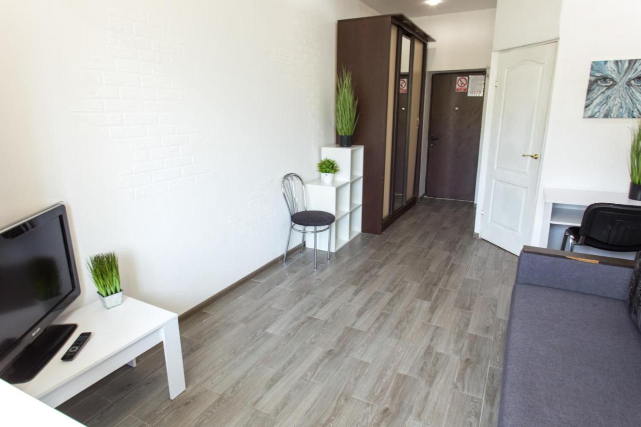 Well Located Studio - Yaroslavska Str. 21 Apartment Kharkiv Ngoại thất bức ảnh