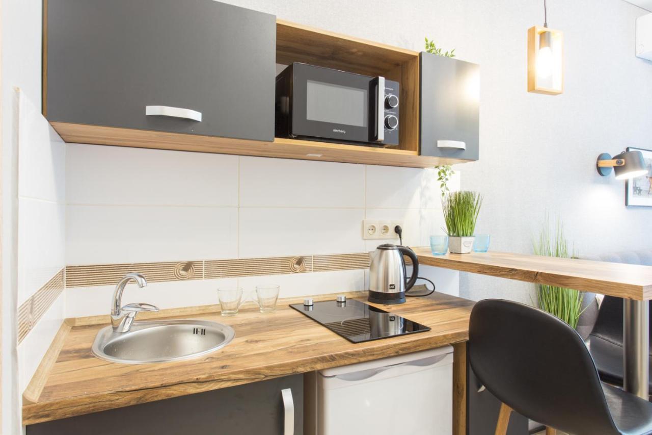 Well Located Studio - Yaroslavska Str. 21 Apartment Kharkiv Ngoại thất bức ảnh